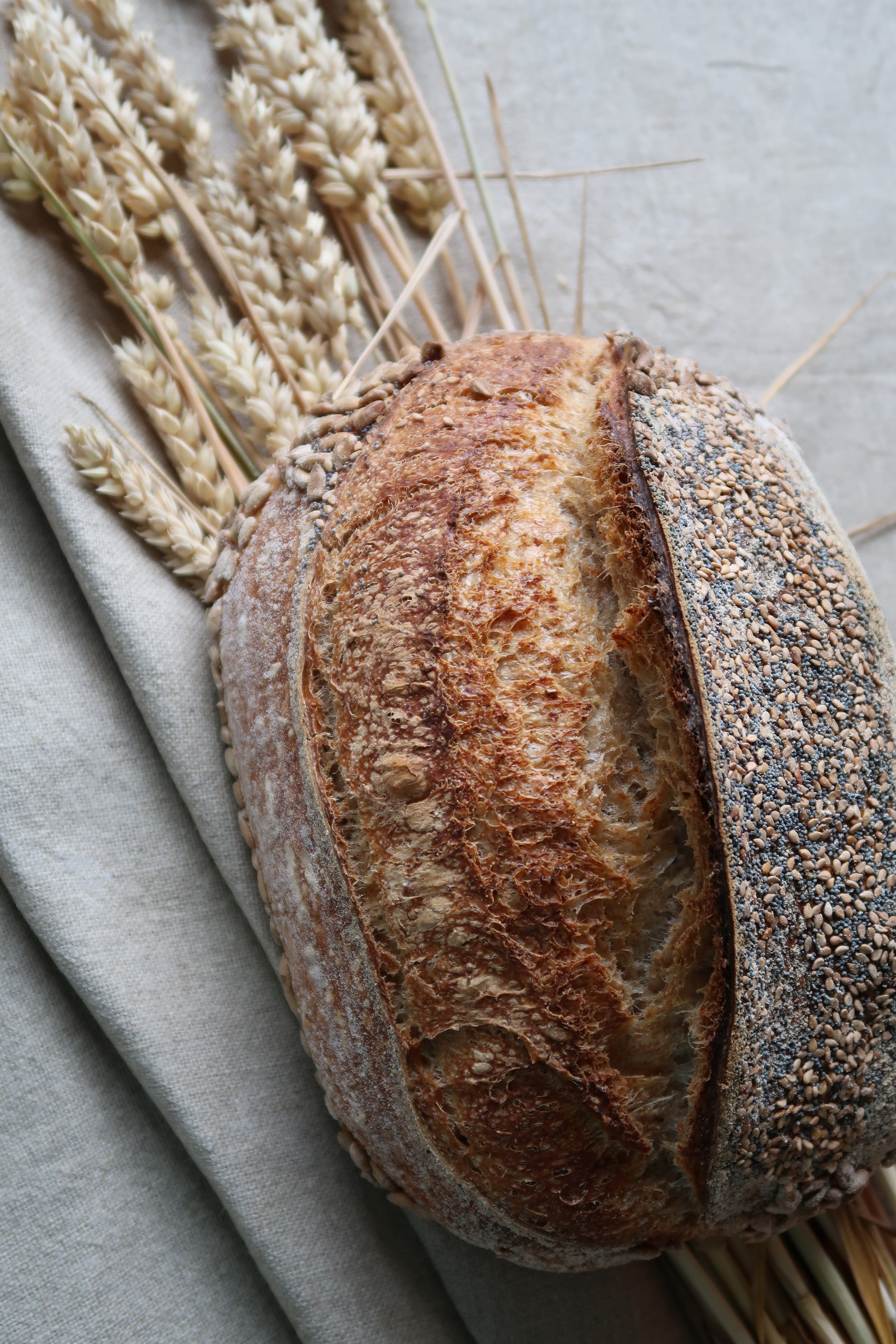 Weizen-Sauerteigbrot ohne Hefe