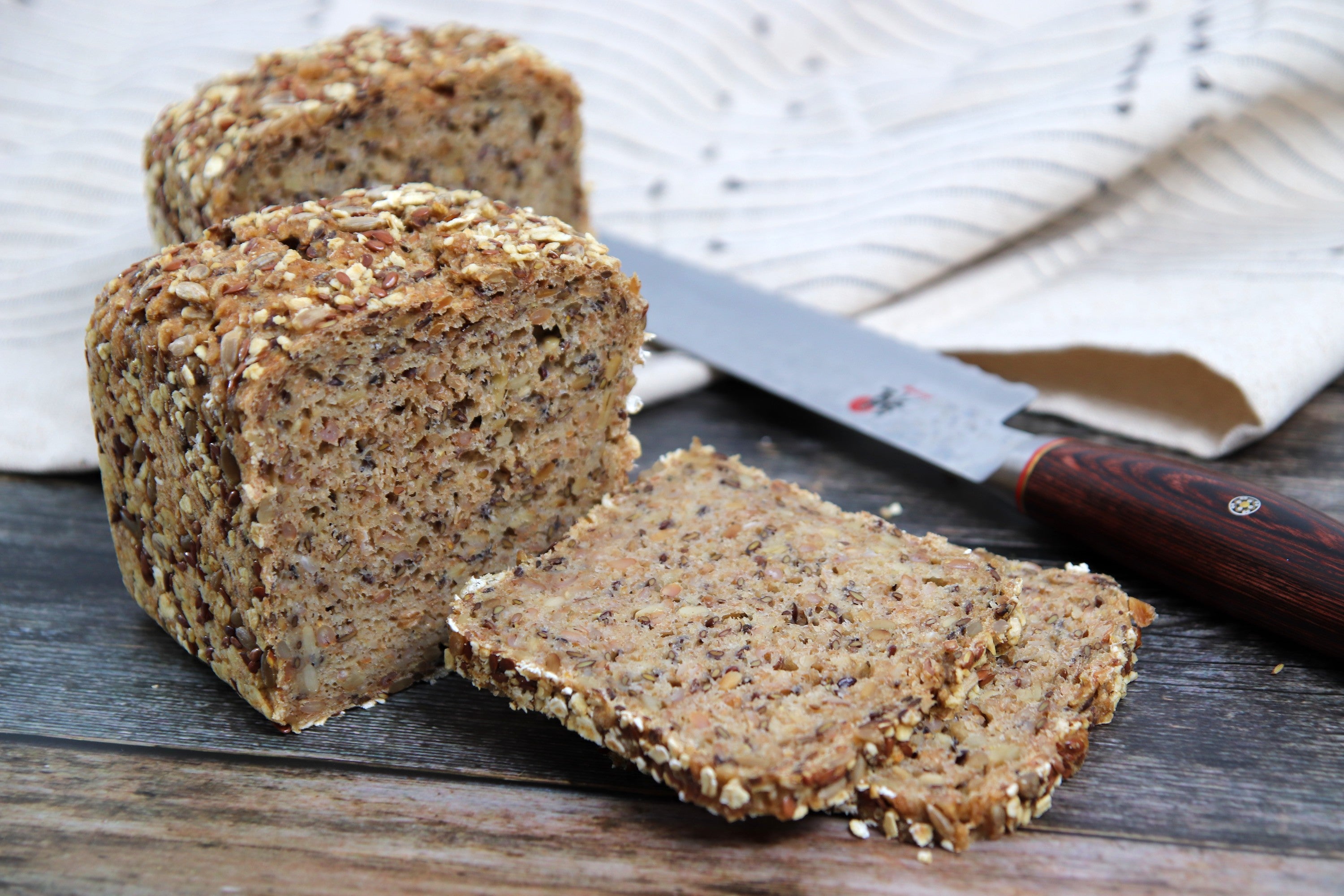 Sauerteig-Körnerkasten ohne Weizen