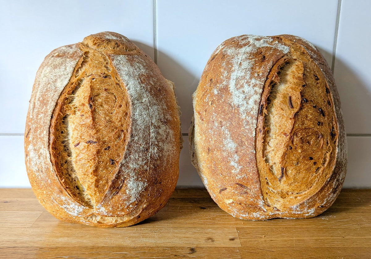 Saftiges Kartoffelbrot mit Kräuterkruste